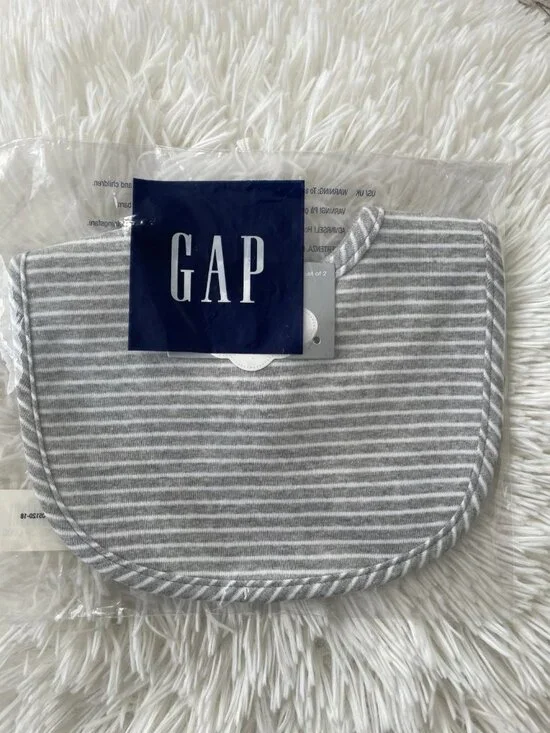 SALE! NWT GAP Baby BIB (Gray Stripe + Solid Gray)