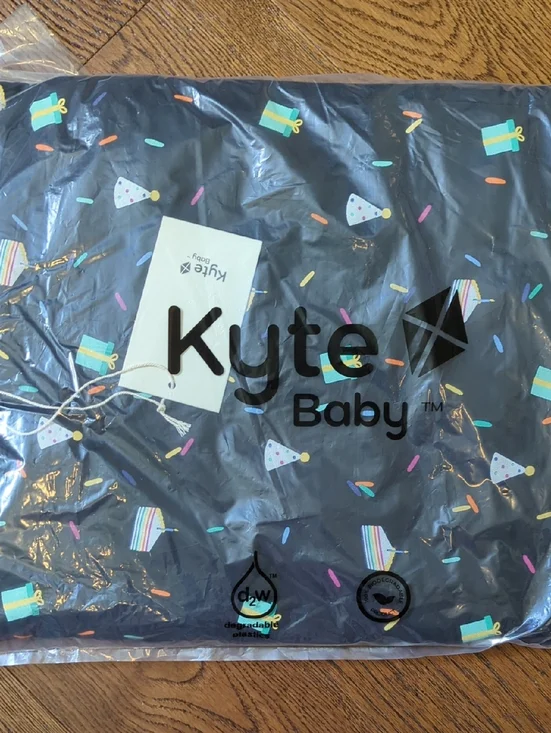 Kyte Baby - Baby Blanket Midnight Party
