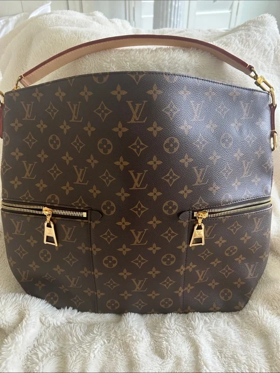 Louis Vuitton RARE MELIE Hobo Brand New in DUST BAG GUARANTEED AUTHENTIC