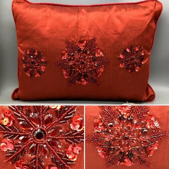 Kim Seybert Christmas Red Snowflake Beaded Sequins Accent Pillow Holidays Decor