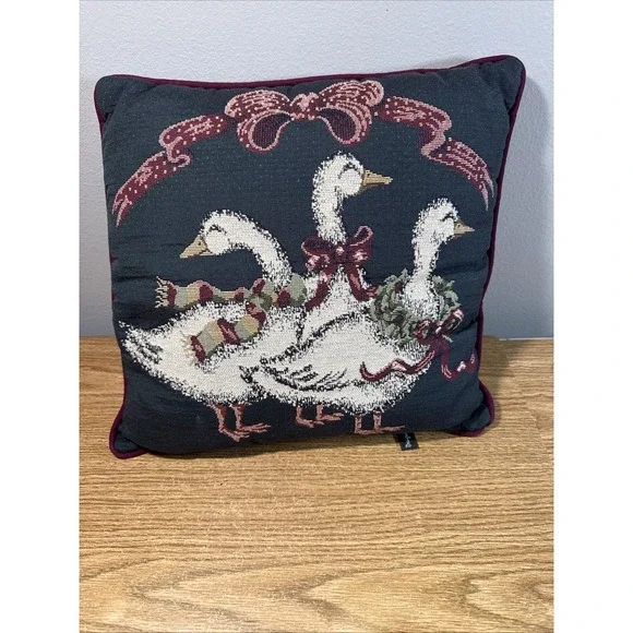 Vintage Holiday Throw Pillow Three Geese