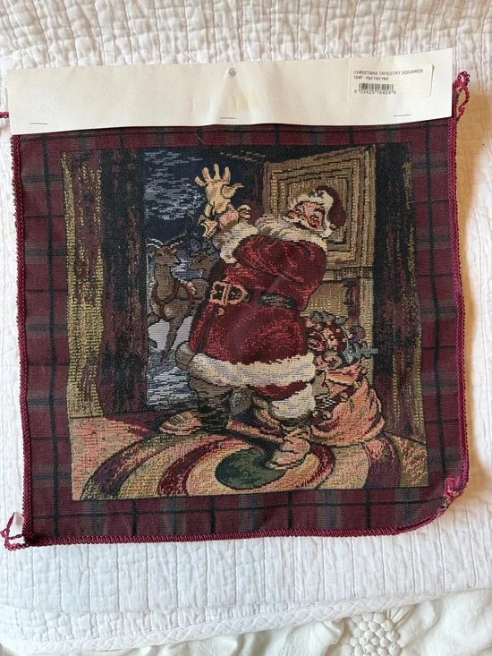 ✅NWT Vintage-Style burgundy plaid & Santa Tapestry Square to sew or craft.