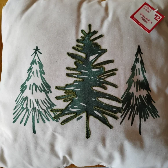 Decorative Holiday Pillow with Green Tree Design Two Pack