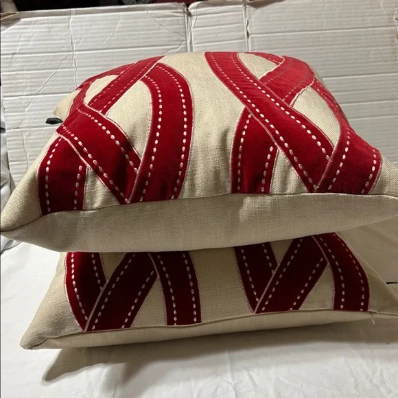 Rodeo Home decorative  Red and Cream Pillow X2. NWOT