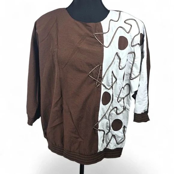 Vintage Regal Brown White Abstract Applique Smocked Art to Wear Top Small USA