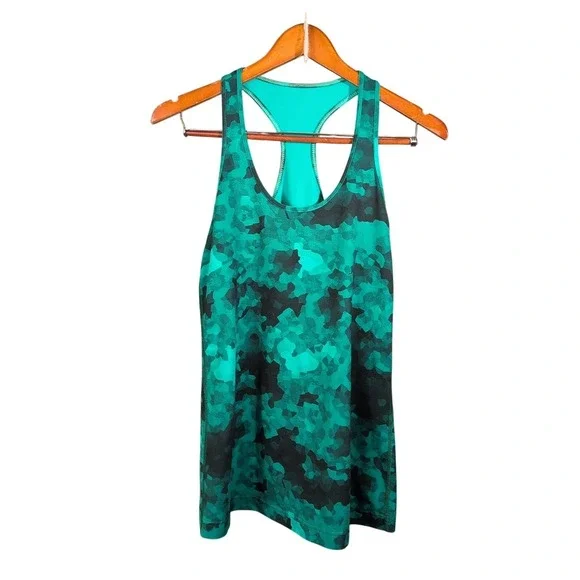 Lululemon 4-6 Cool Racerback Tank top Clouded Dreams Cosmic Teal Tight Fit Yoga