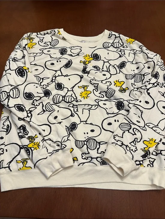 Snoopy & Woodstock All-Over Print Sweatshirt Size XL