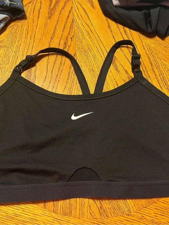 Nike Sports Bras with breathable mesh .