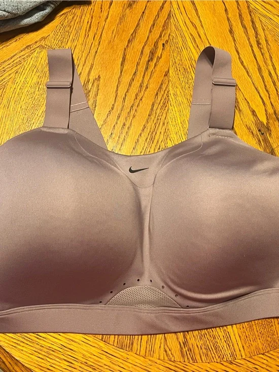 Nike Molded High-Support Sports Bra - Mauve/Plum and white