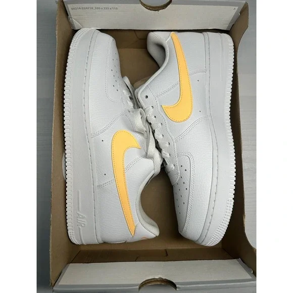Nike Air Force 1 '07 White Melon Tint W - Sz 12 - FQ2742 100‎ - Pre Owned/No Lid