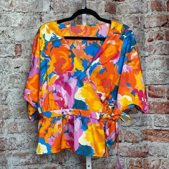 Womenʻs Brightly Colored Floral Wrap Blouse Medium