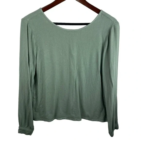Cloth & Stone | Sage Green Tie Back Button Long Sleeve Top