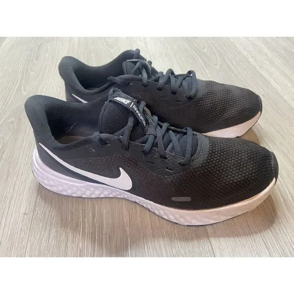 Nike Womens Revolution 5 BQ3207-002 Black Running Shoes‎ Sneakers Size 9