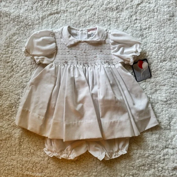 NWT Petit Ami White Embroidered Baby Dress Peter Pan Lace Trim Collar Bloomers