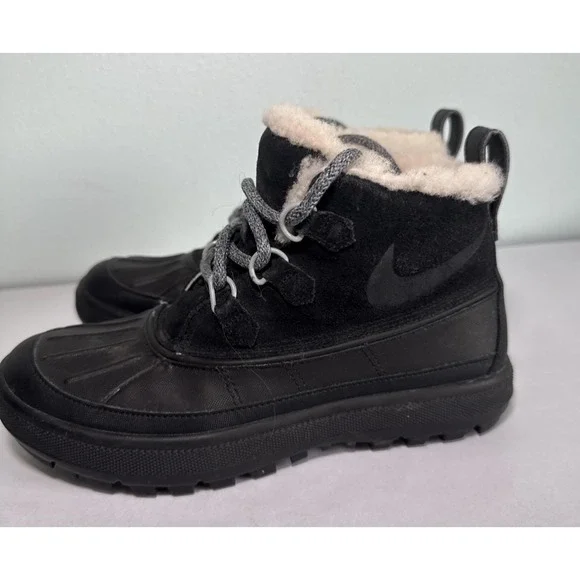 Nike Woodside Chukka 2 Black Anthracite Winter‎ Boot 537345-001 Women 6