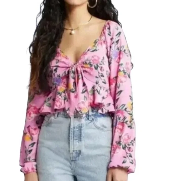Vero Moda Nya Catch top‎ Medium Barbie pink floral tie bust babydoll crop NWT