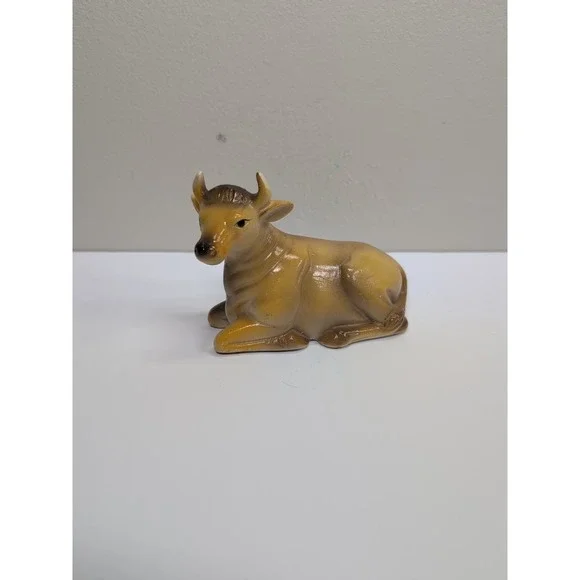 Laying Cow Vintage Porcelain Christmas Nativity Animal Figurine