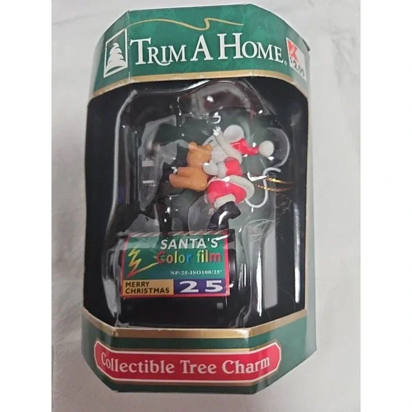 Trim A Home Collectible Tree Charm Santa Mouse Photographer w/Color Film     618