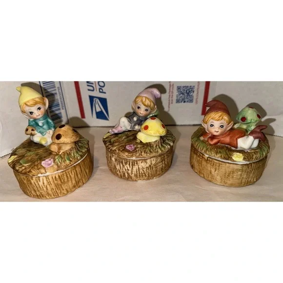 Vintage Homco 5404  Pixie Gnome Elf Mushroom Ceramic Trinket Box Set Of‎ 3