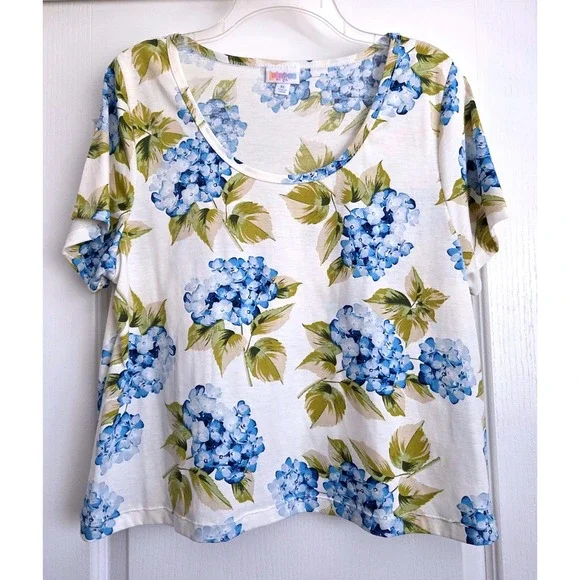 LuLaRoe Womens XL Blue Hydrangea Floral Scoop Neck Short Sleeve Knit Top White