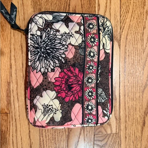 Vera Bradley Floral Tablet Case - Pink, Black, Cream