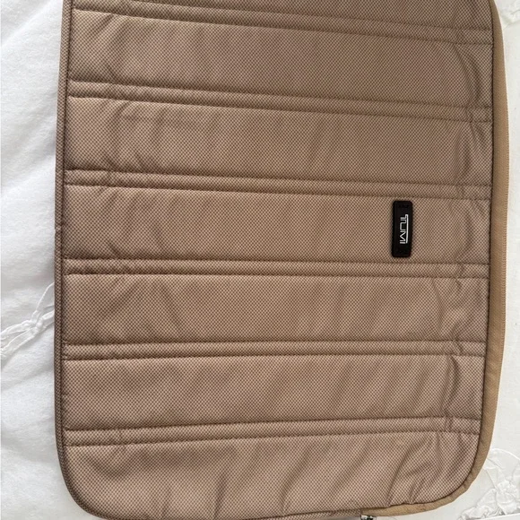 Tumi Tan Tablet Case