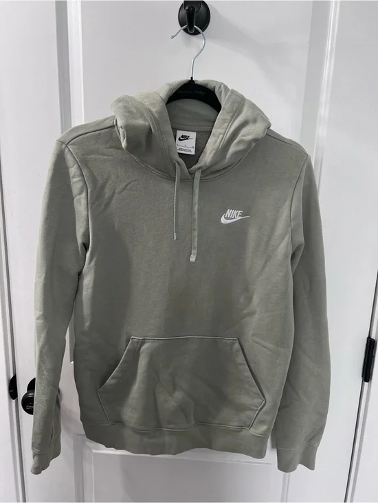 Nike Club Fleece Hoodie Sage Green Embroidered Logo Pullover