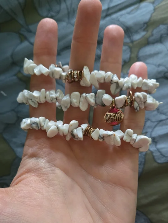 Kinsley Armelle White Howlite Chip Stretch Bracelet Trio with Gold Accents