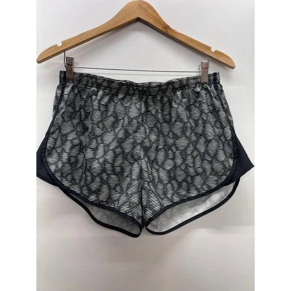 Nike Tempo Womens Running Shorts Black White Geometric Print Mesh Pocket M