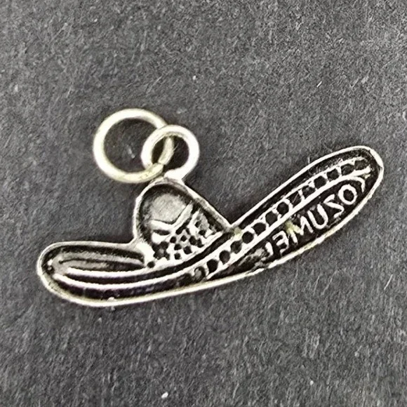 Sombrero‎ Charm Cozumel Mexico Souvenir OS Silver EXCELLENT Vintage Hat