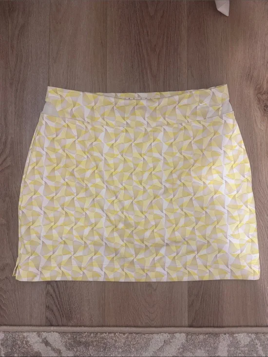 Nike golf skirt