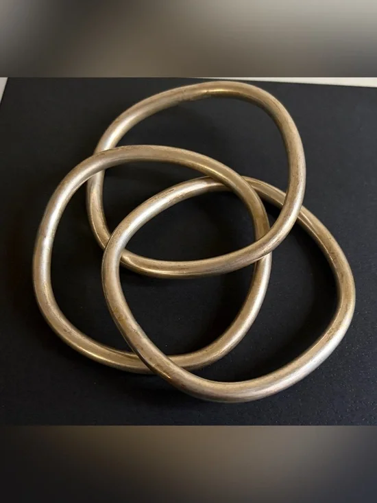 Vintage Triple Interlocking Bangle Bracelet - Brushed silver Tone