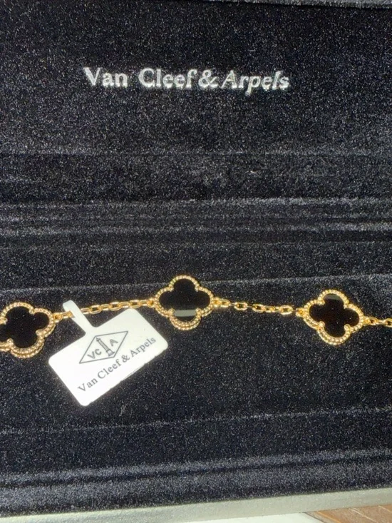 4 leaf Clover Gold and Black Alhambra Motif Bracelet