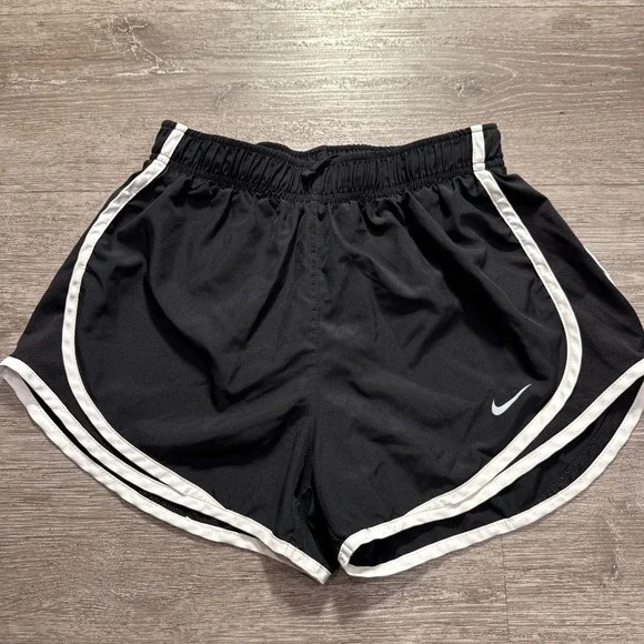 Nike Running Shorts Womens Small Black Polyester Dri-FIT Brief-Lined Tempo 3