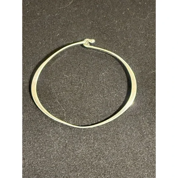 James Avery Hand Hammered Sterling Silver Hook-On Bracelet (PAP008023)