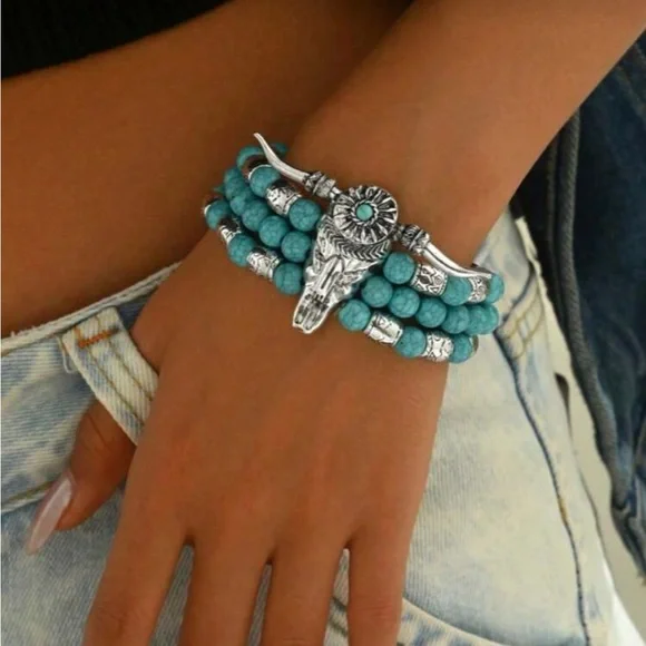 Multi-Layer faux Turquoise‎ Beaded Boho Style Necklace