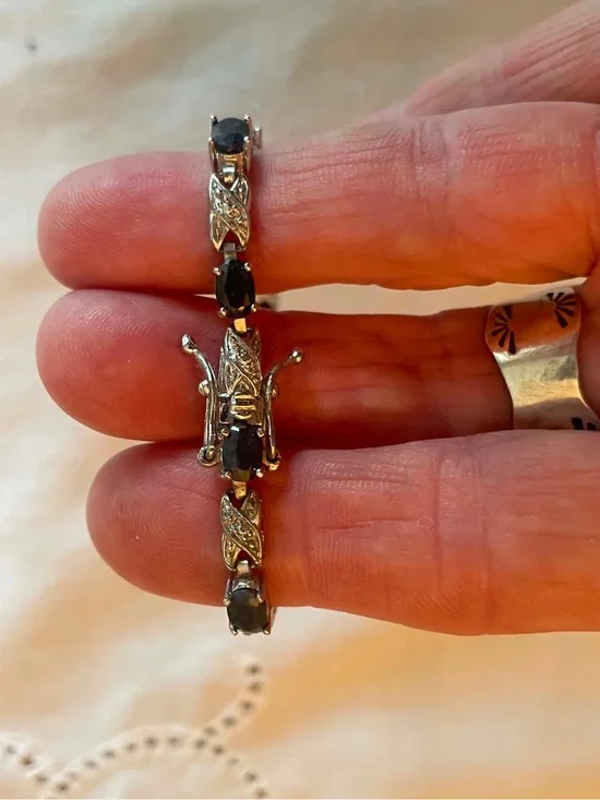 Sterling Silver Black Stone Butterfly Link Bracelet 7.5”