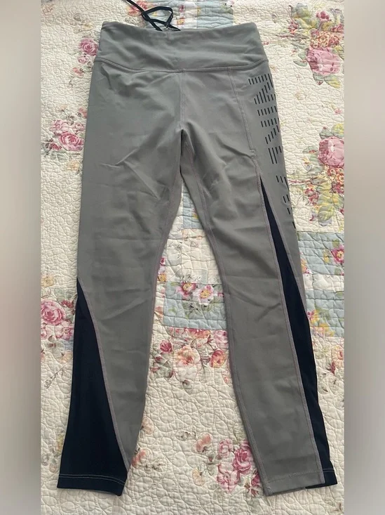 Nike Air Light Gray Performance Leggings