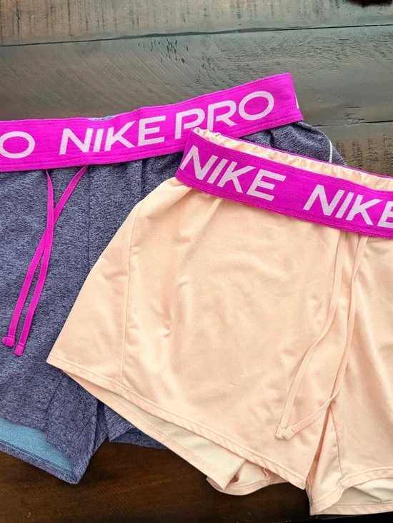 Nike pro and dry fit/ woman’s size large