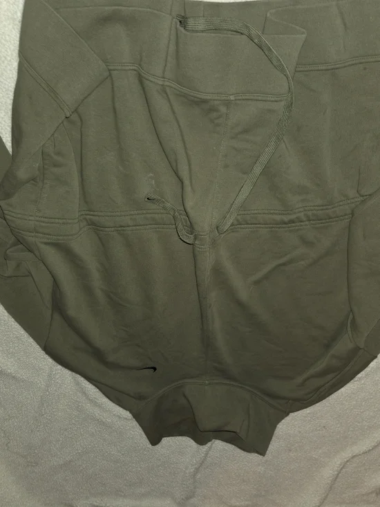 Nike womens size 2xl olive green sweatshirt