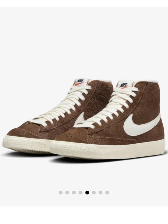 🔥NIKE BLAZER MID 77’🔥Women’s sneakers size 7