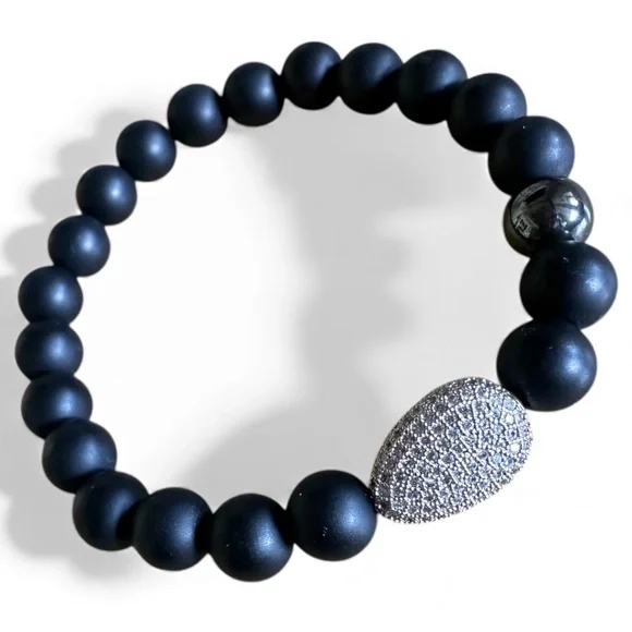 Matte 8mm Onyx w/ Hematite Stretch Bracelet & Pave Silver Crystal Spacer