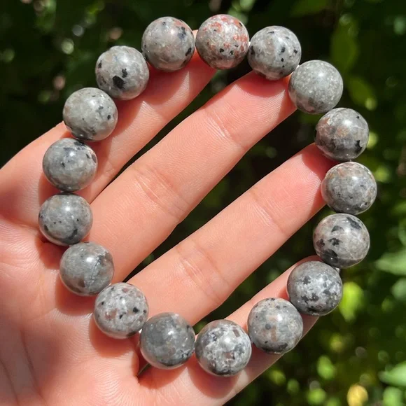12.5mm‎ stretchable yooperlite bracelet