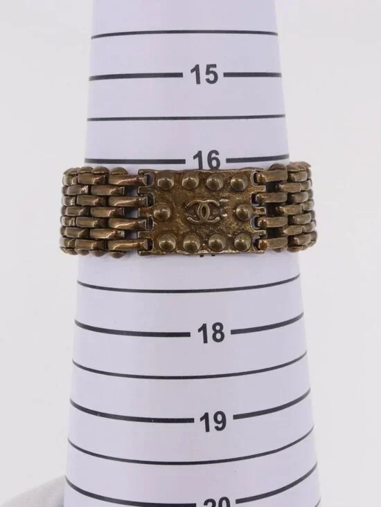 CHANEL Bracelet Metal Gold Tone CC Auth BA13634M