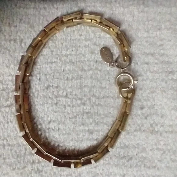 Goldtone large link bracelet park lane