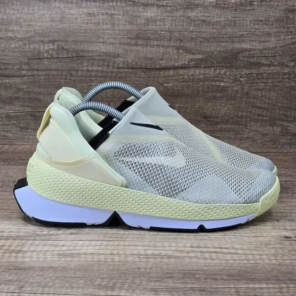 Nike Go FlyEase Women's Size 9.5 Yellow Alabaster Hands Free Shoes (DR5540-700)