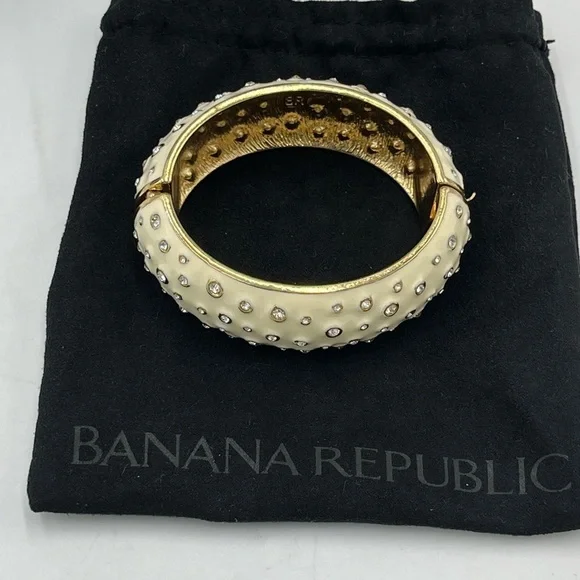 Banana Republic Cream Enamel Crystal Gold Hinge Women's Bangle‎