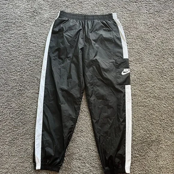 Nike Sportswear Woven Track Pants Windbreaker Black White Womens M CJ7346-010