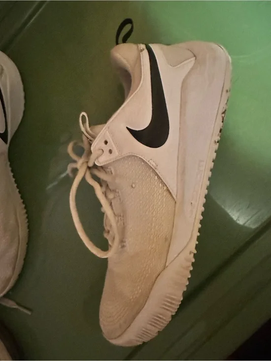 Nike women’s volleyball shoes