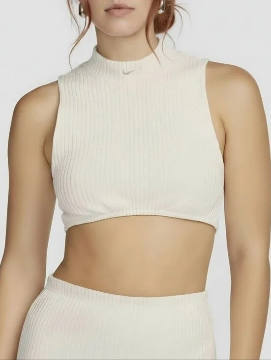 Nike Chill Knit Ribbed Cropped Tank Top